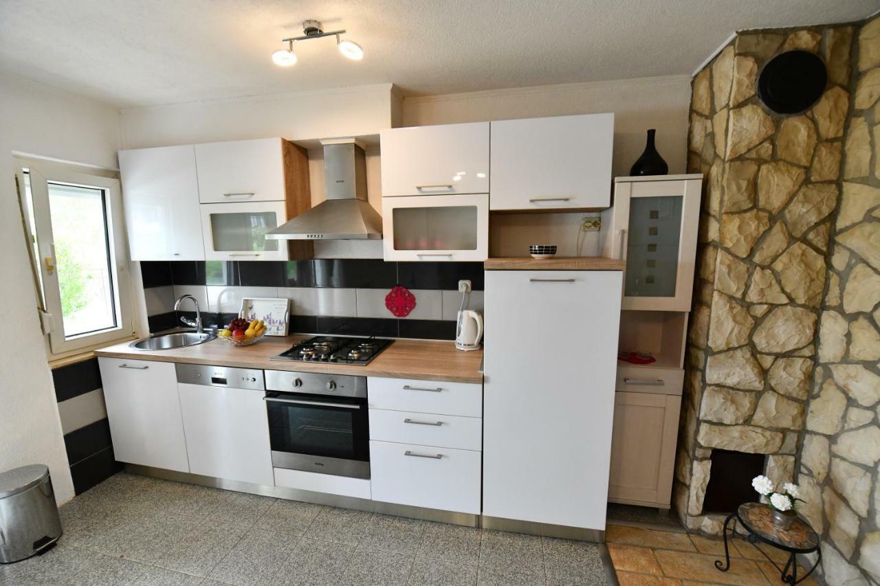 Holiday Home Miramary Trilj エクステリア 写真